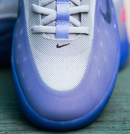 lace strap closure for secure placement