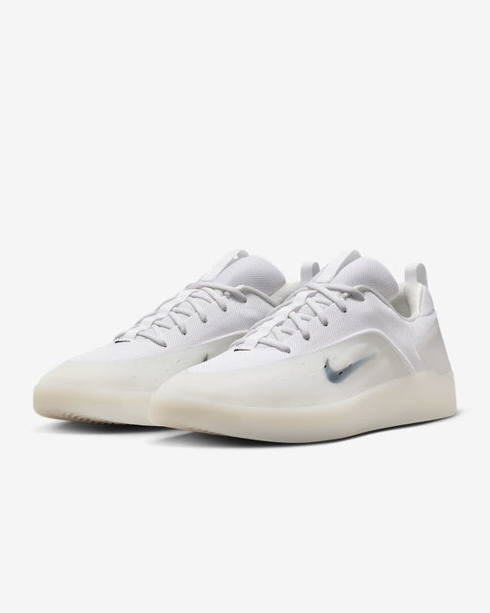 Nike SB Nyjah Zoom 4 (White/White/Black/Black)