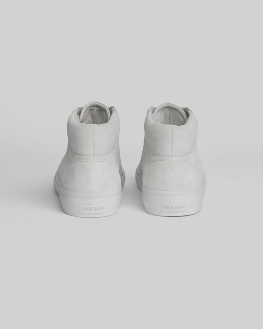 CHAPTER MID | WHITE / WHITE
