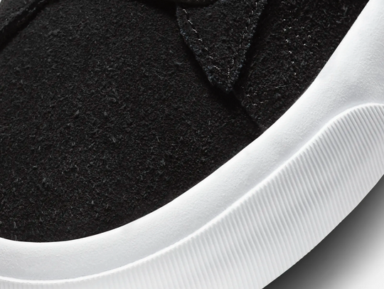 suede toe cap detail