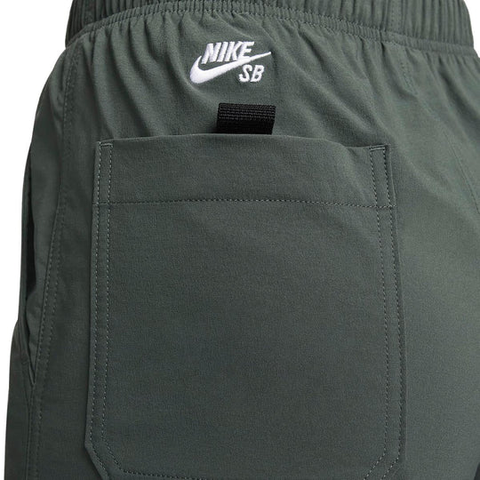 Nike SB Kearny Cargo Pants (Vintage Green)