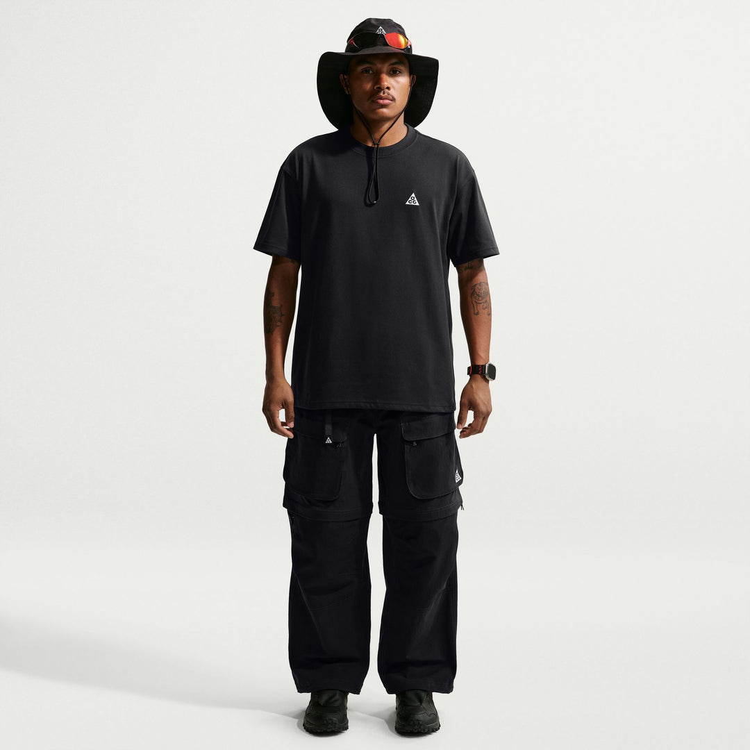 Nike ACG Short-Sleeve T-Shirt (Black)