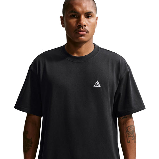 Nike ACG Short-Sleeve T-Shirt (Black)