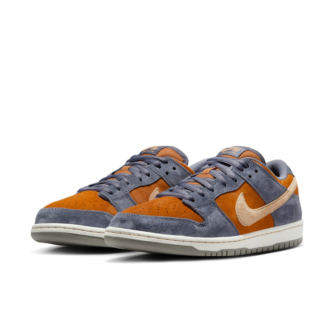 Nike SB Dunk Low (Light Carbon/Sesame Monarch)