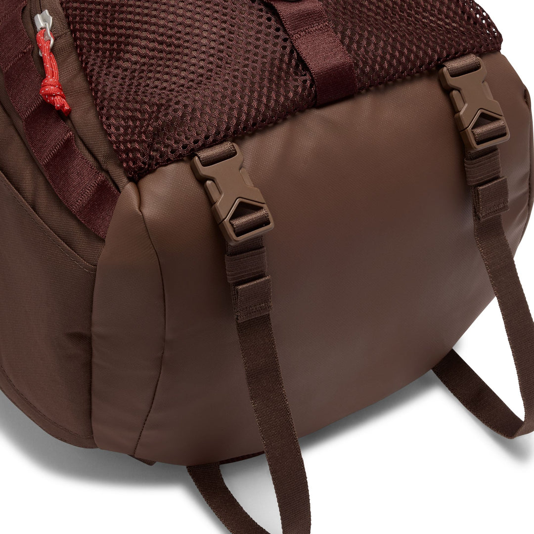 Nike SB ACG Daymax Backpack (Chocolate/Summit White)
