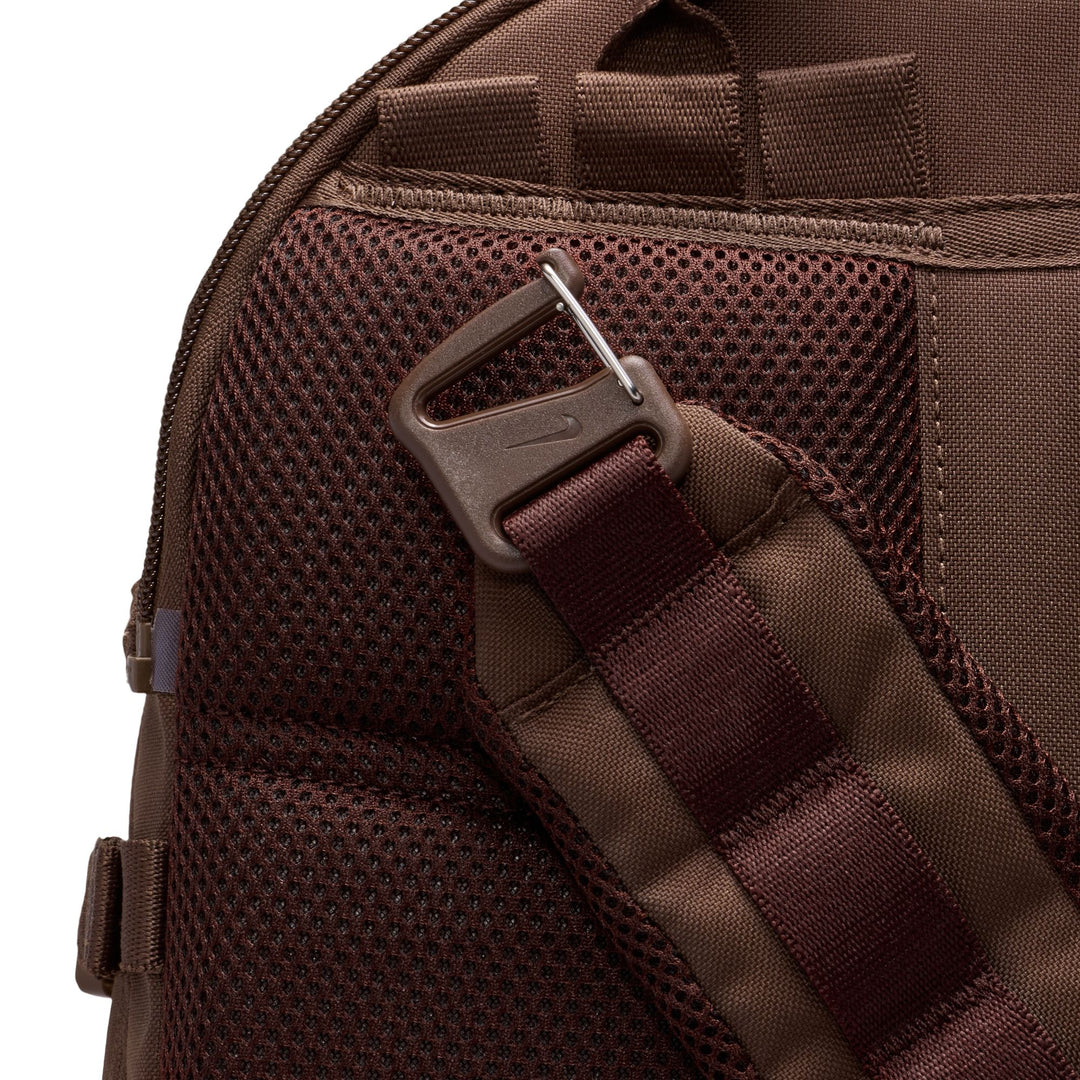 Nike SB ACG Daymax Backpack (Chocolate/Summit White)