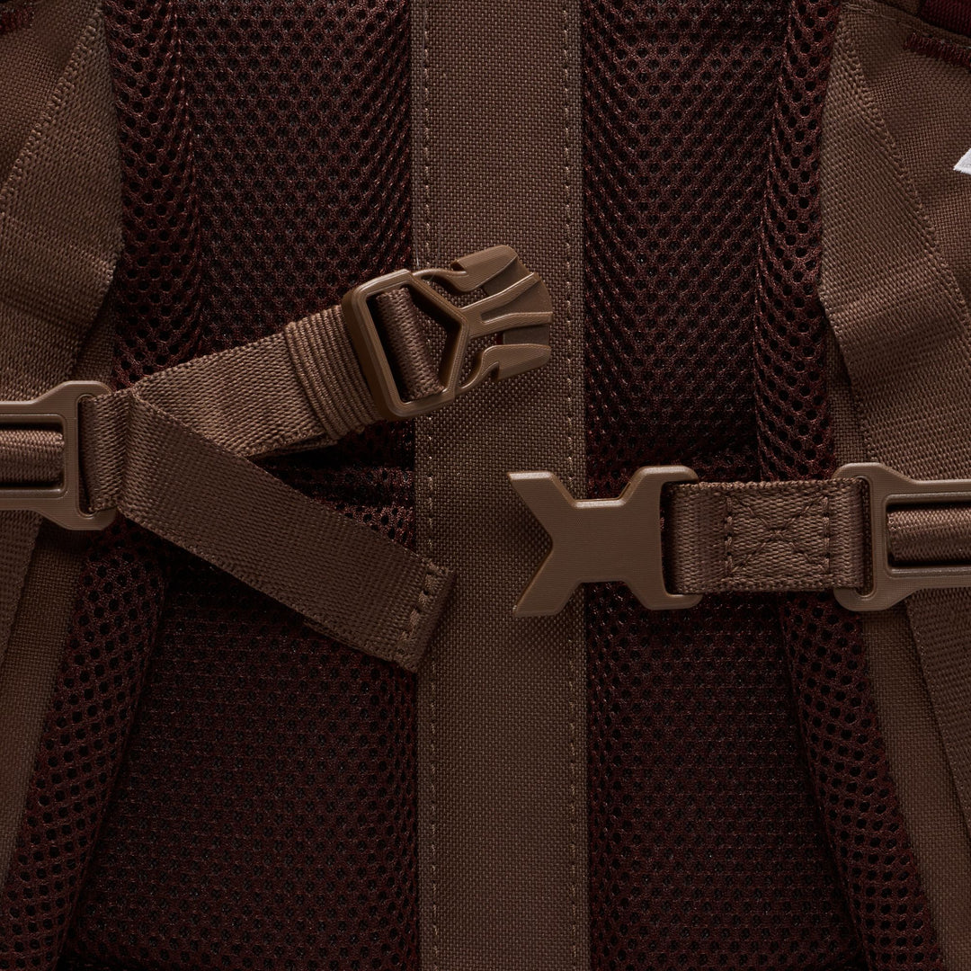 Nike SB ACG Daymax Backpack (Chocolate/Summit White)