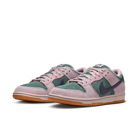 Nike SB Dunk Low (Mineral Slate/Dark Raisin-Particle Rose)