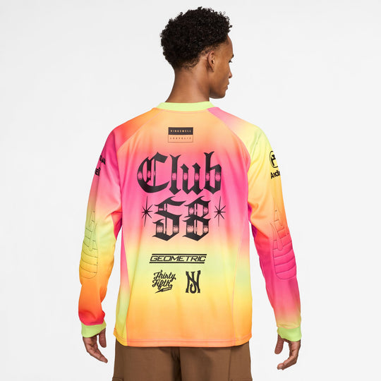 Nike SB Club 58 Long-Sleeve Skate Top (Hyper Pink)