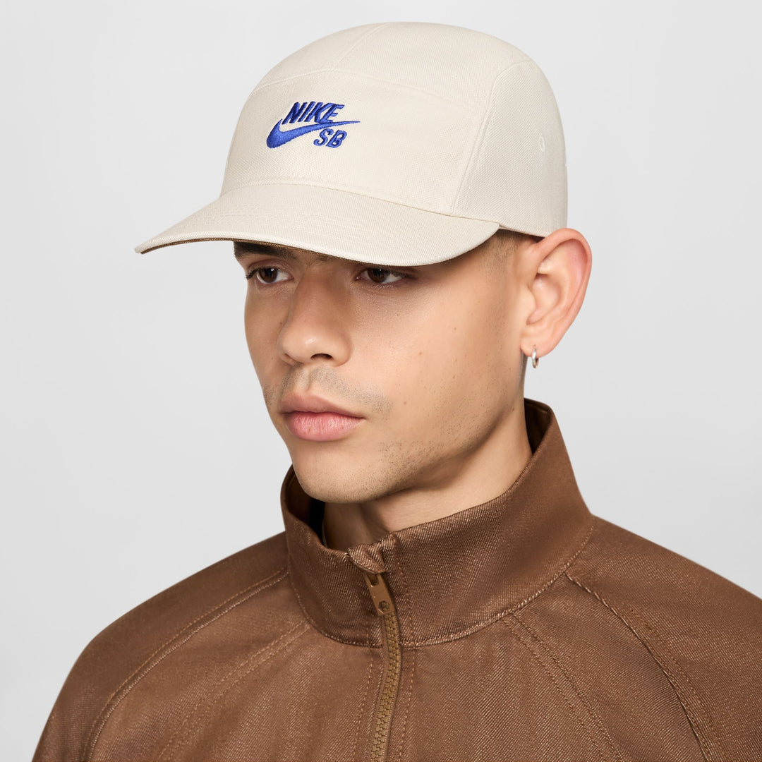 Nike Fly Cap - White