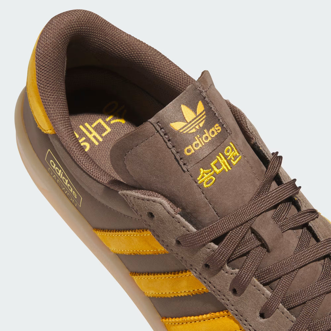 Adidas Glenburn x Daewon (Earth Strata/Crew Yellow/Gum)