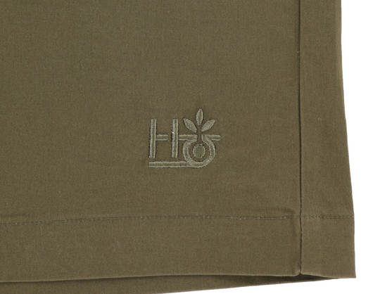 embroidered logo 