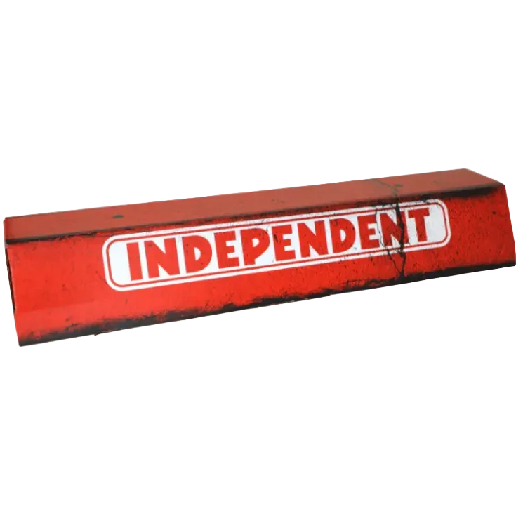 Red curb with 'INDEPENDENT' logo 