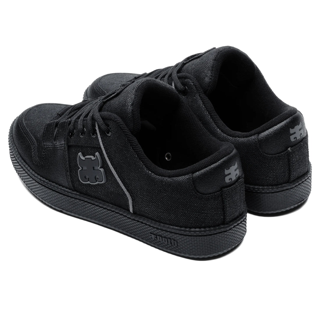 IPath Cricket (Black/Waxed/Hemp/ Synthetic)