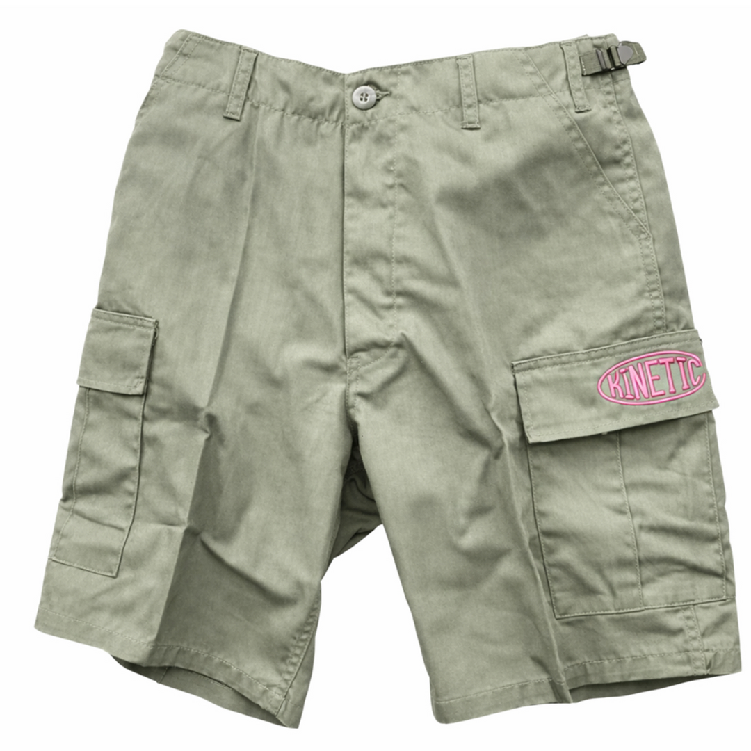 embroidered kinetic logo on cargo shorts