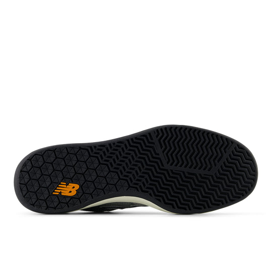multi-tread sole