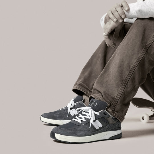New Balance Andrew Reynolds 933 (Grey Day)