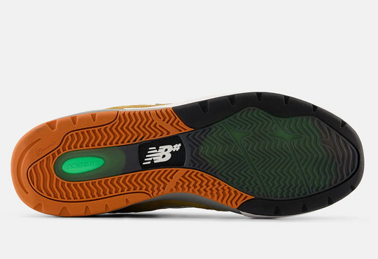 New Balance Andrew Reynolds 933 (Wheat/Silver/Olive)