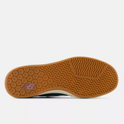Genuine Gum rubber or N-durance® rubber outsole