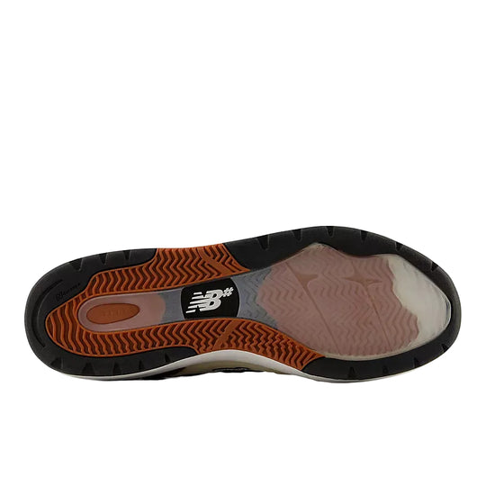 multi tread sole
