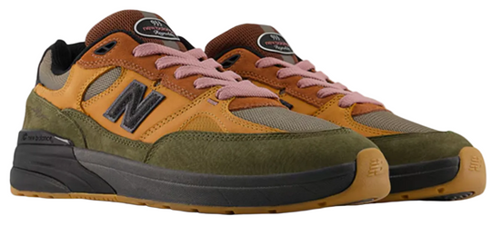 side view with gum sole toe andrew reynolds 933