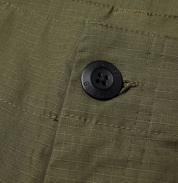 front button sb detail