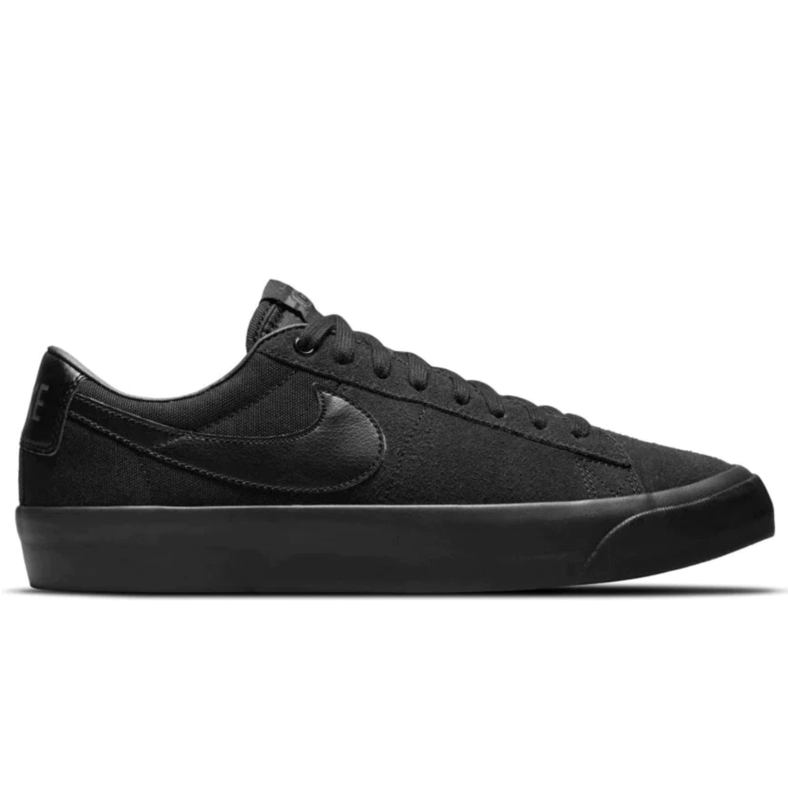 Black nike orders blazers low