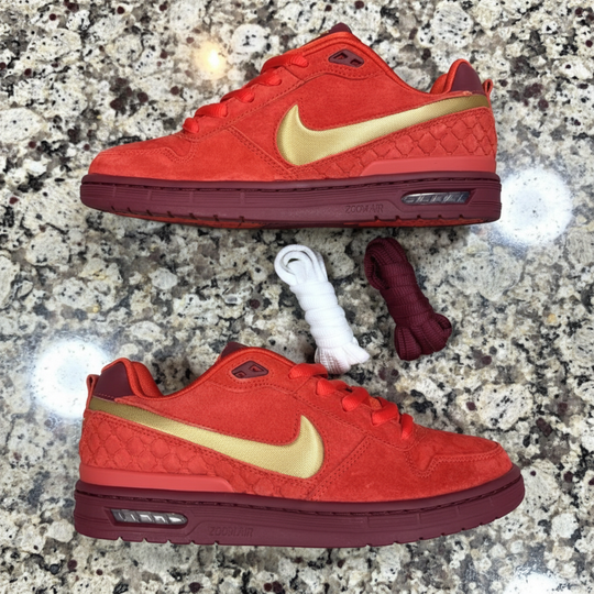 Nike SB PAUL RODRIGUEZ ZOOM AIR LOW QS (Habanero Red/Club Gold-Team Red)