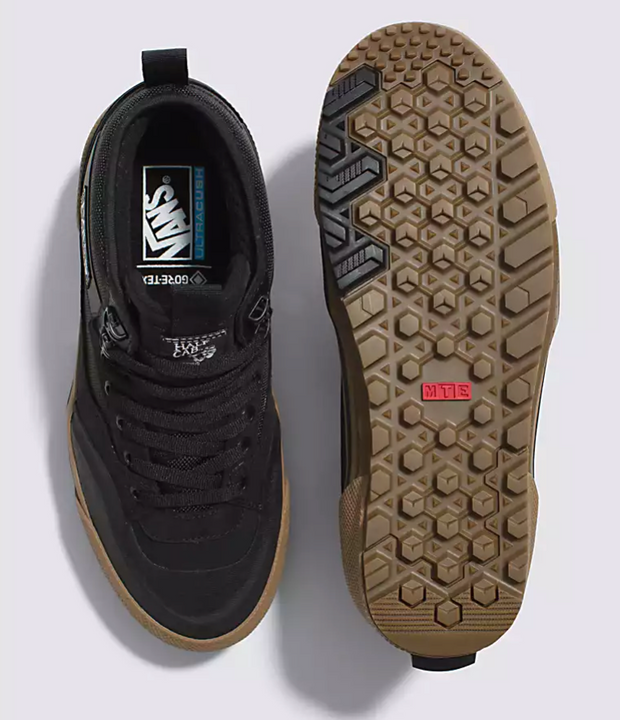 Gore tex skate deals shoes