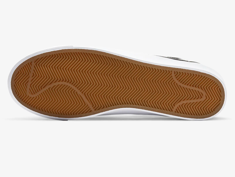 Nike SB Zoom Blazer Low Pro GT Black White 8