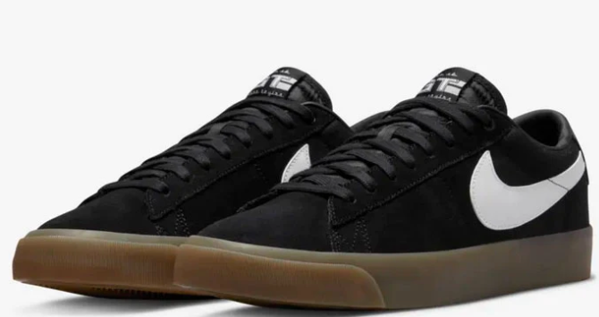 Nike sb blazer low black gum sole discount