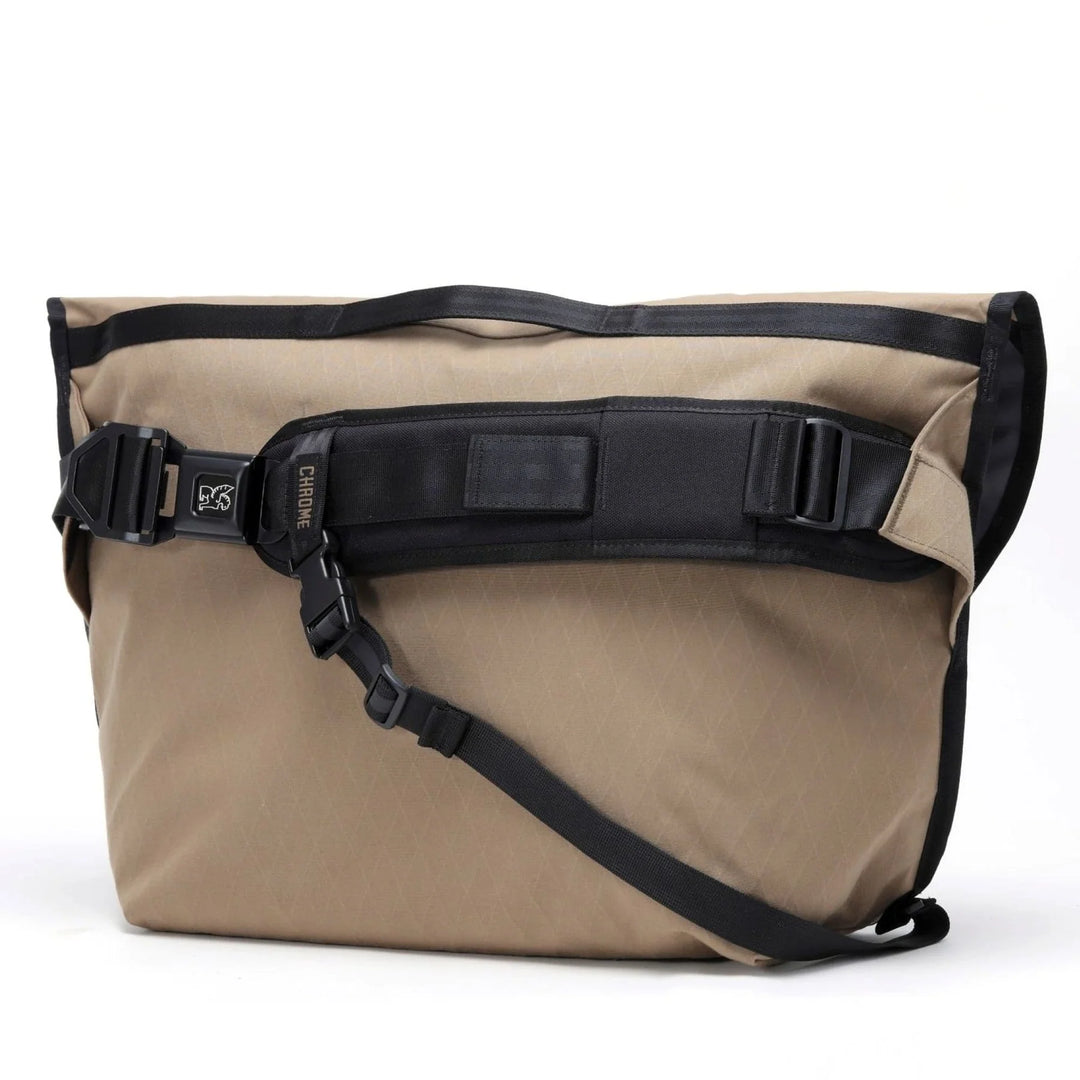 Chrome Industries Citizen 15L Messenger Bag