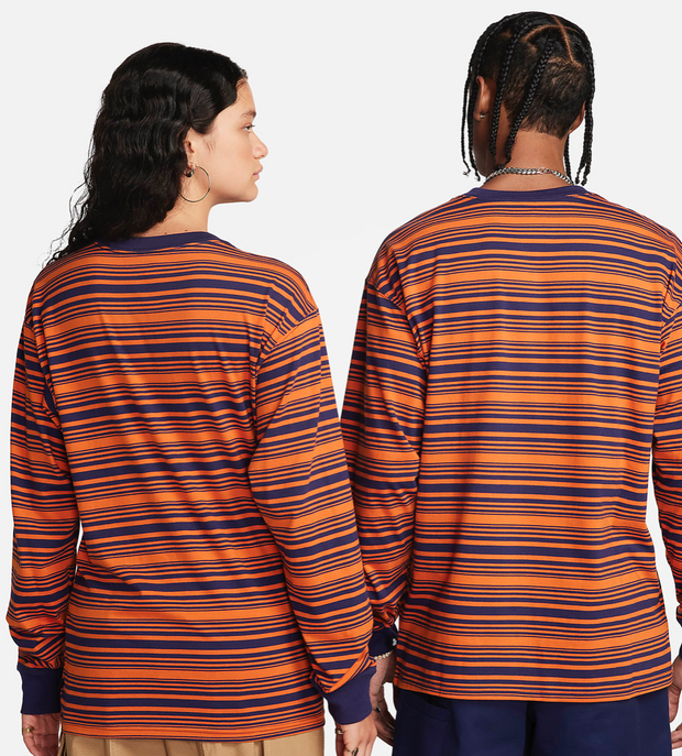 models back shirt stripes