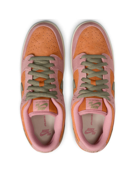Nike SB Dunk Low Pro (Red Stardust)