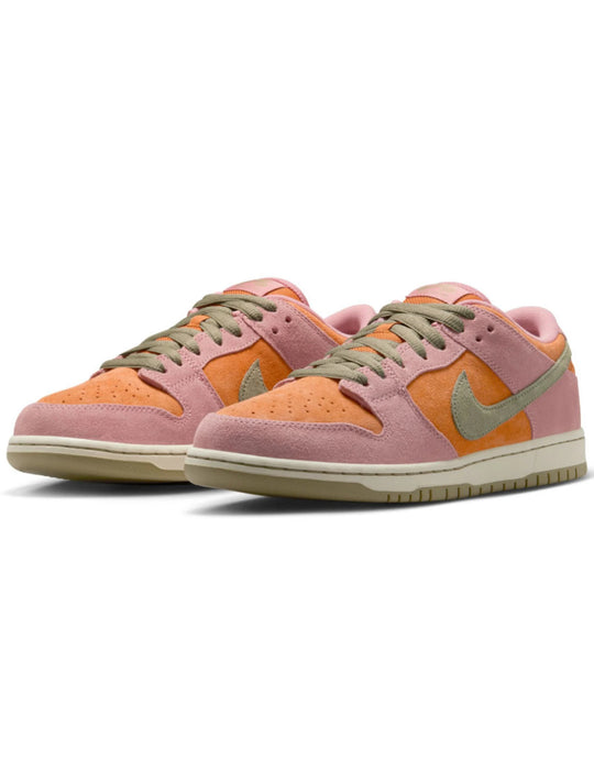 Nike SB Dunk Low Pro (Red Stardust)