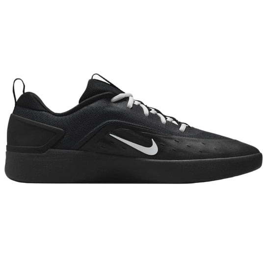 Nike SB Nyjah Zoom 4 (Black/White)